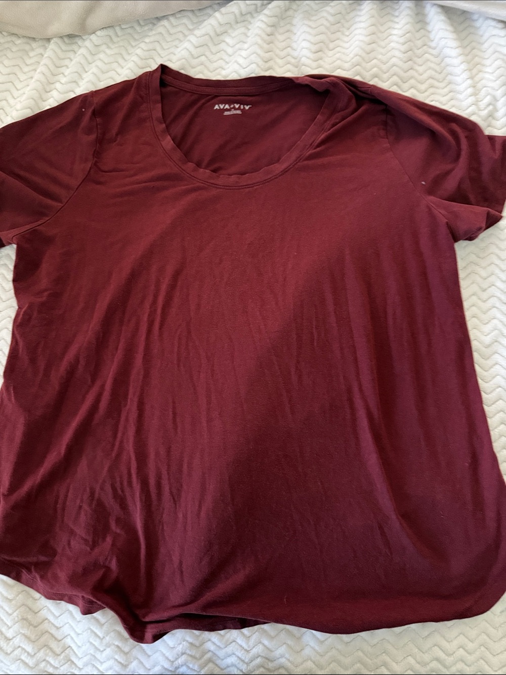 Ava & Viv Men’s Short Sleeve Crew T-Shirt — Burgundy